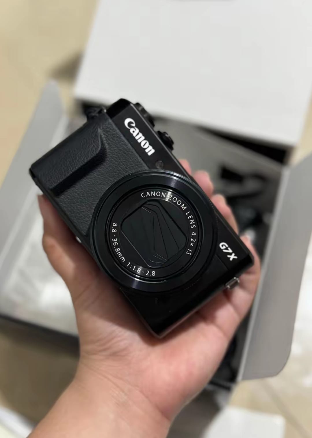 Canon PowerShot G7 X Mark III – 20.1MP Digital Camera